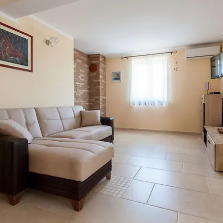 Lily By Interhome Apartament Porat (Krk)