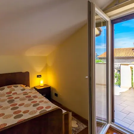 Lily By Interhome Apartament Porat (Krk)